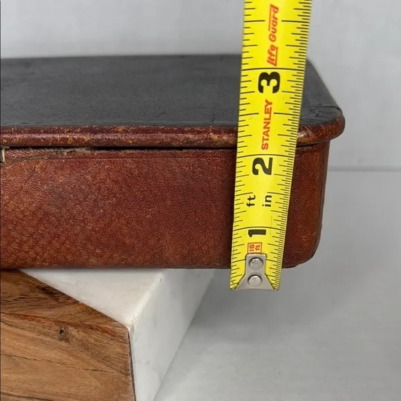 Antique Leather The Dahme Company Cincinnati Case or Dresser Box